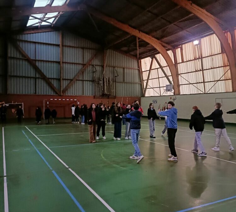 Choré du matin, les 4e sont au taquet !